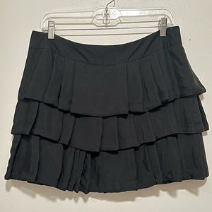 EUC Banana Republic Pleated Mini Skirt. Black/Sz. 12.